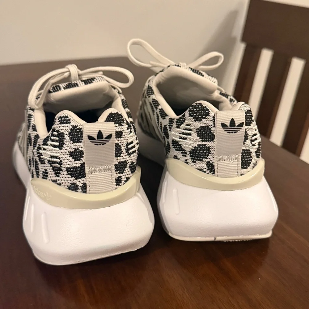 Adidas Leopard Print Sneakers - Picture 3 of 5
